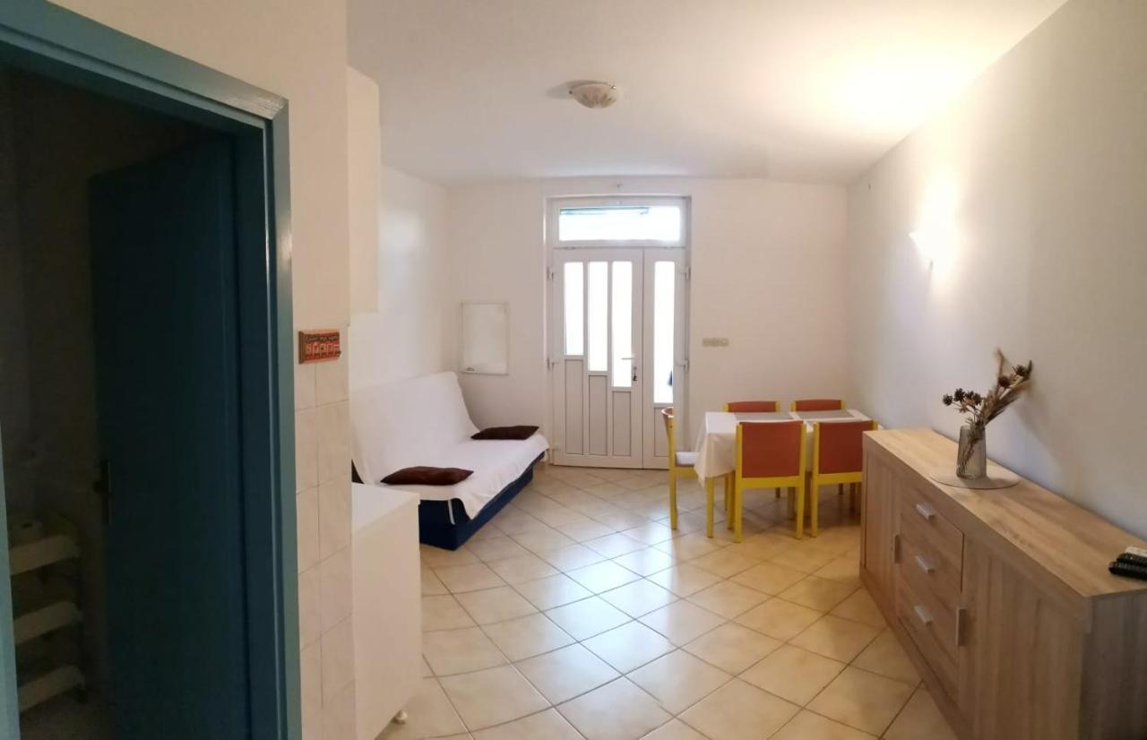 Apartments Sretna Gradac  Eksteriør bilde