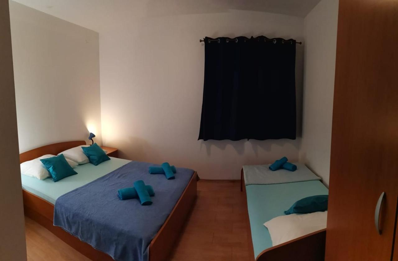 Apartments Sretna Gradac  Eksteriør bilde